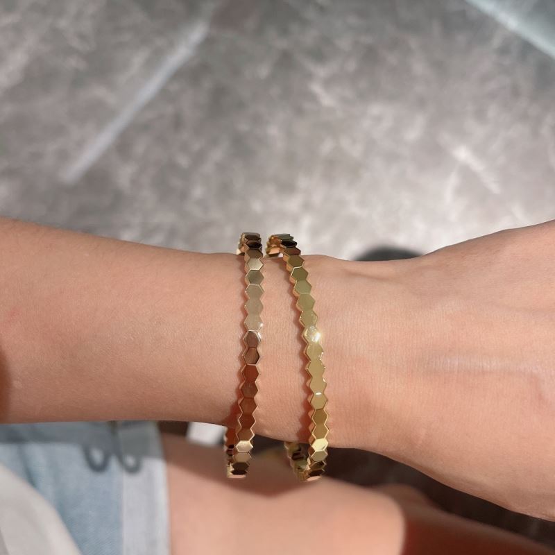 CHAUMET